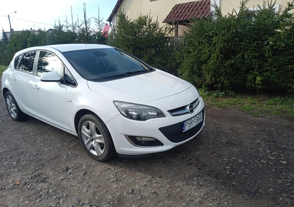 Opel Astra cena 21000 przebieg: 160000, rok produkcji 2013 z Jarocin małe 37